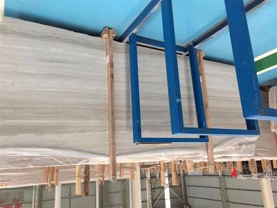 5.3 Wooden White	